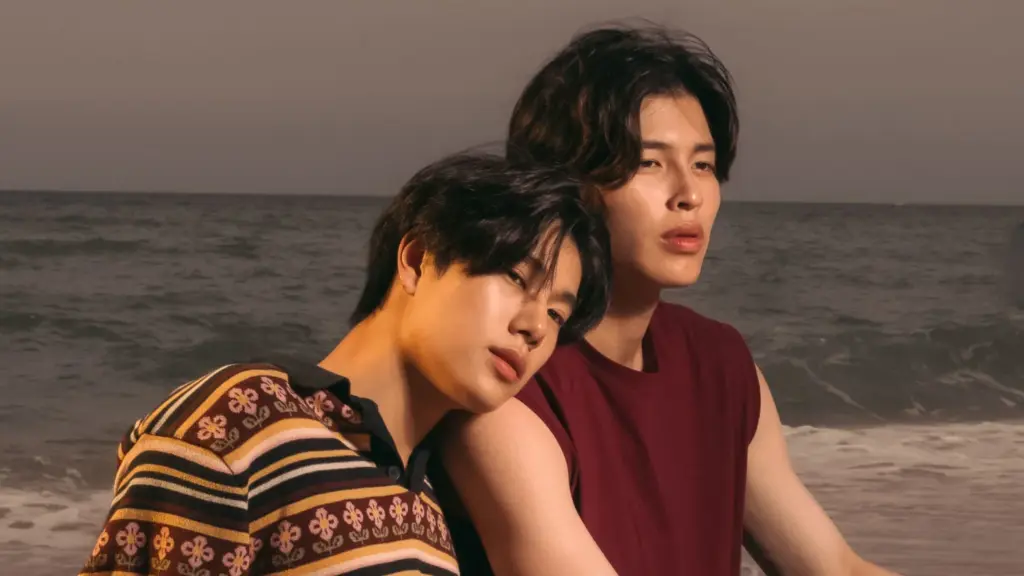 Never Let Me Go (2022)